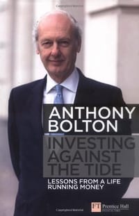 书籍 Investing Against the Tide的封面