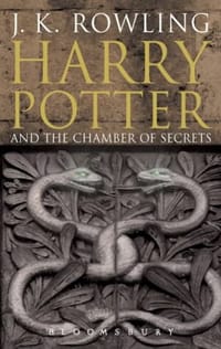 书籍 Harry Potter and the Chamber of Secrets的封面