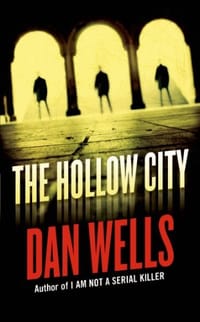 书籍 The Hollow City的封面