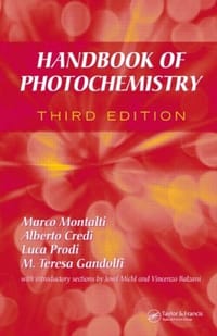 书籍 Handbook of Photochemistry的封面