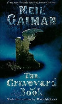 书籍 The Graveyard Book的封面