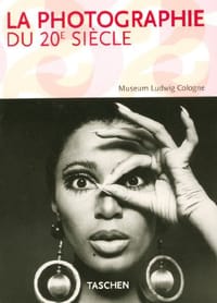 书籍 La Photographie du 20e siècle的封面