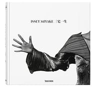 Issey Miyake - Koike, Kazuko
