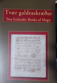 Tvær galdraskræður - Magnús Rafnsson